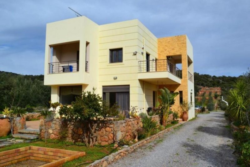 Exo Lakkonia Kreta, Exo Lakkonia: 5-Zimmer-Villa mit großem Olivenhain zu verkaufen Haus kaufen
